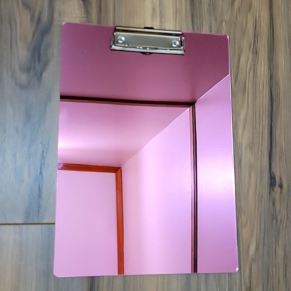 Divoga Acrylic Clipboard - Picture 5 of 6